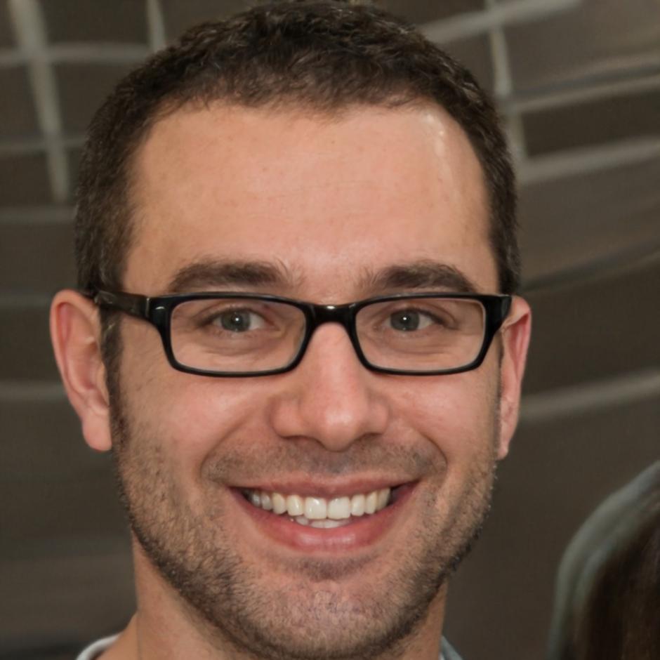 Portrait of Finlay Driscoll, financial educator