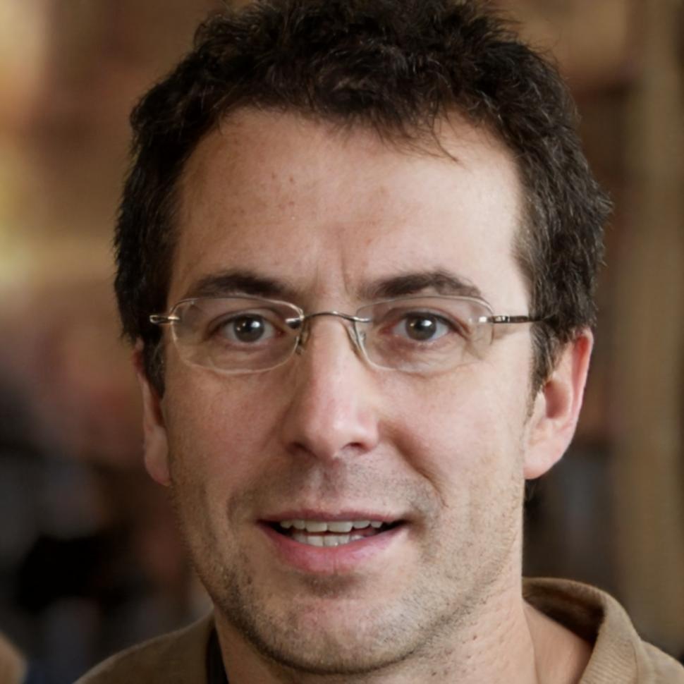 Portrait of Declan Fitzroy, Financial Behaviour instructor